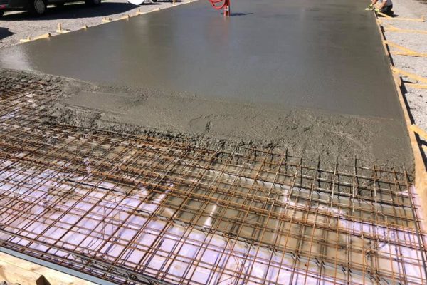 Bilde av legging av betong - Betongkompaniet AS Sarpsborg - Betong